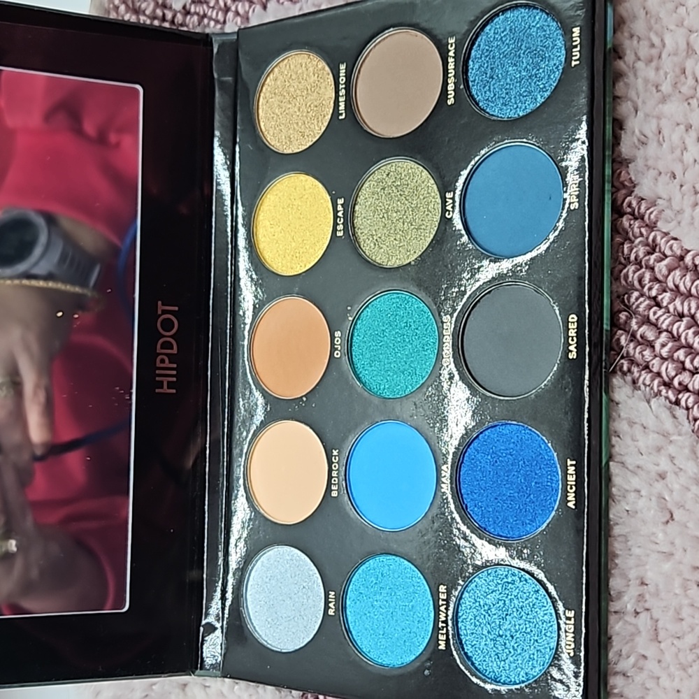 nwt HIPDOT Greens & Blues Eue Shadow Palette 15 Color 23g/.81oz